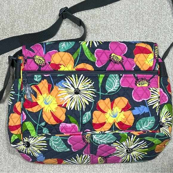 Vera Bradley Jazzy Blooms Quilted Messenger Bag Gray Pink Orange Interior - Picture 3 of 10